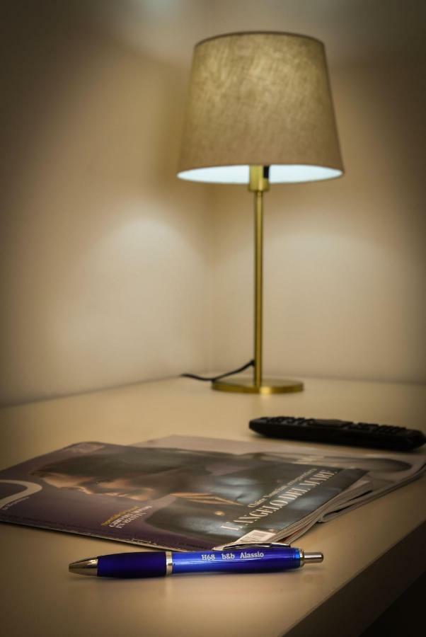 B&B H68 Alassio Buitenkant foto